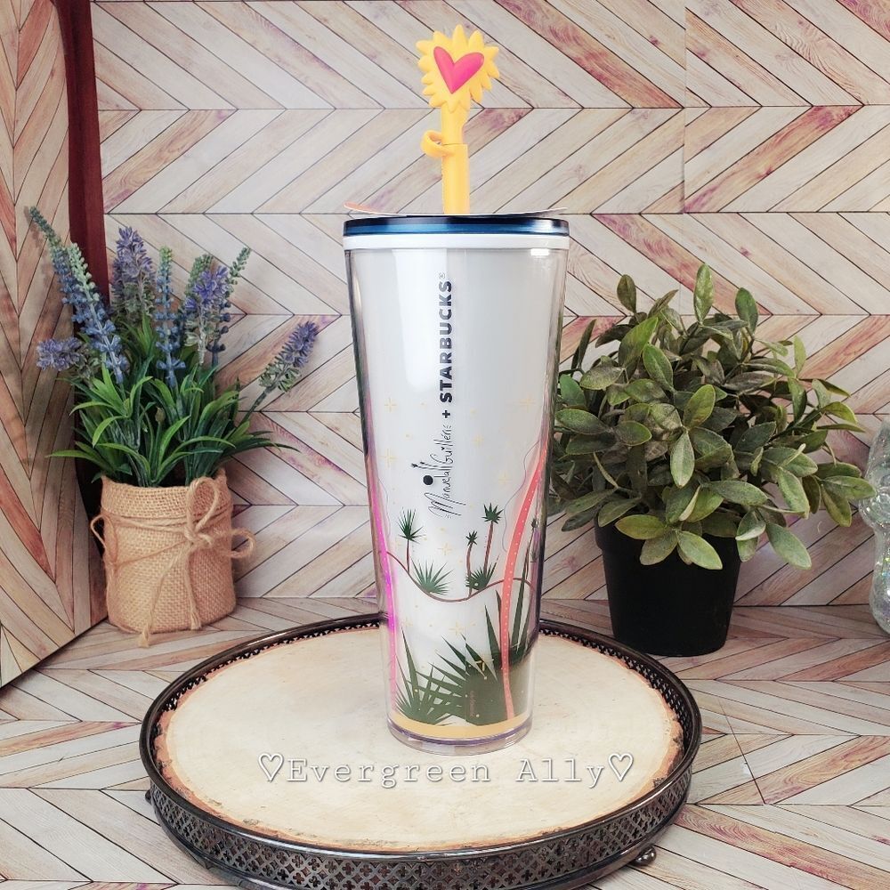 Starbucks Manuela Guillen Heart Silicone Straw Topper Tumbler